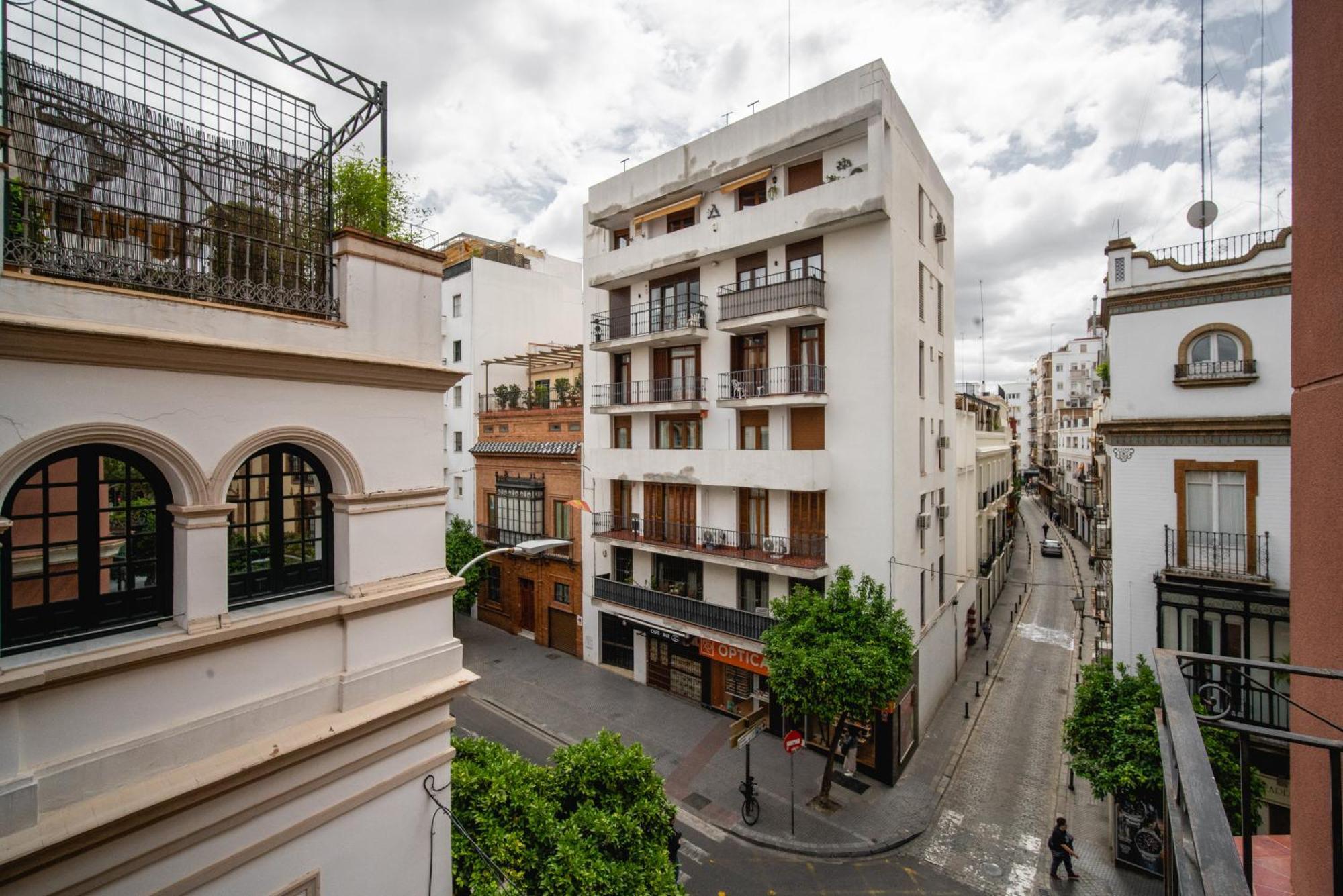 Gravina Corner House Apartment Seville Exterior photo